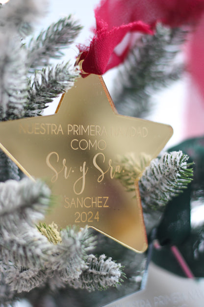 Primera Navidad Sr.&Sra. - Estrella (Ornamento Navideño)